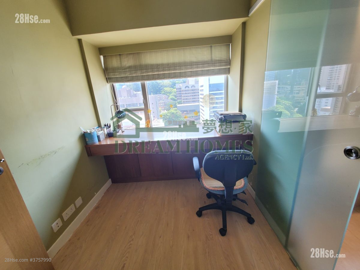 Hilary Court Sell 2 Bedrooms , 2 Bathrooms 659 ft²