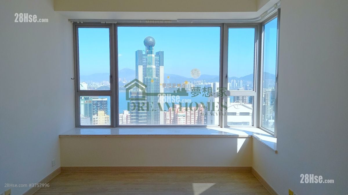 The Summa Sell 2 Bedrooms , 2 Bathrooms 769 ft²