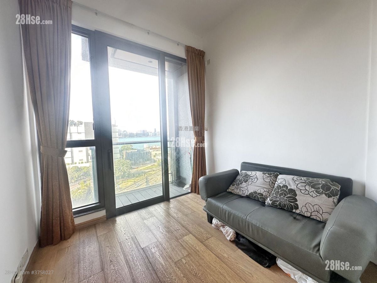 The Gloucester Sell 1 Bedroom , 1 Bathroom 342 ft²