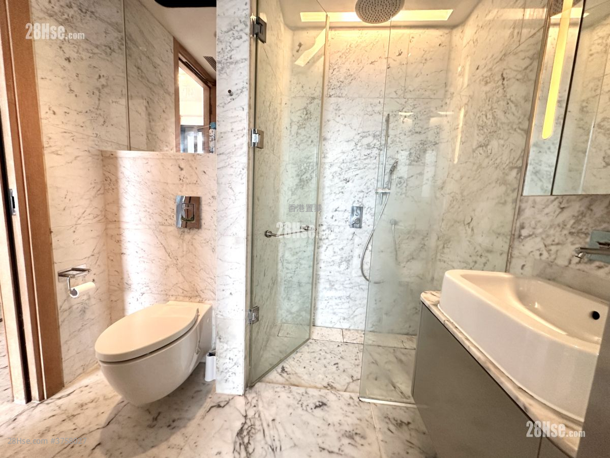 The Gloucester Sell 1 Bedroom , 1 Bathroom 342 ft²