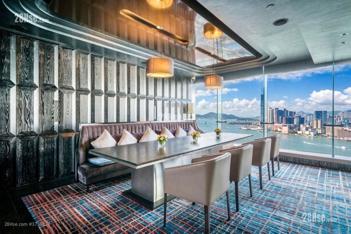 The Gloucester Sell 1 Bedroom , 1 Bathroom 342 ft²