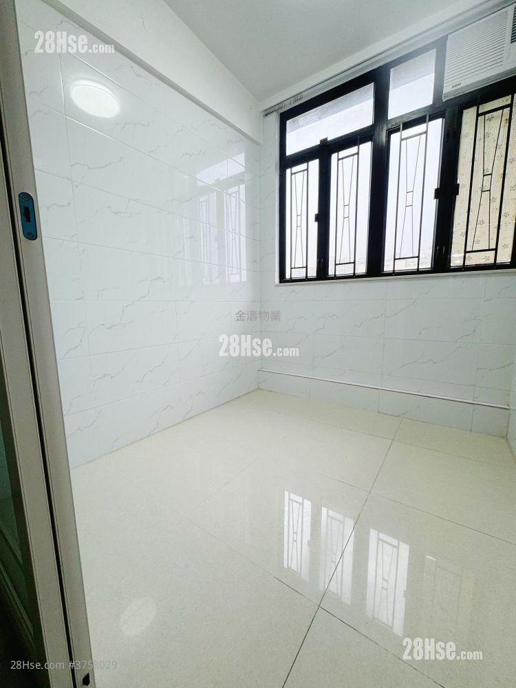 Alhambra Building Rental 190 ft²