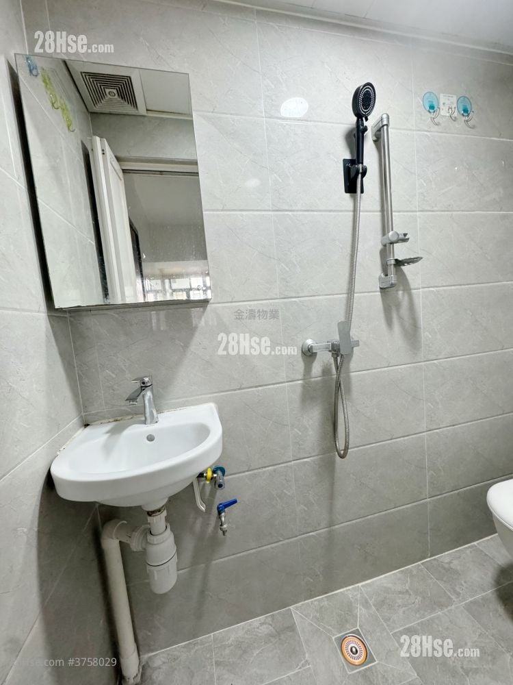 Alhambra Building Rental 190 ft²