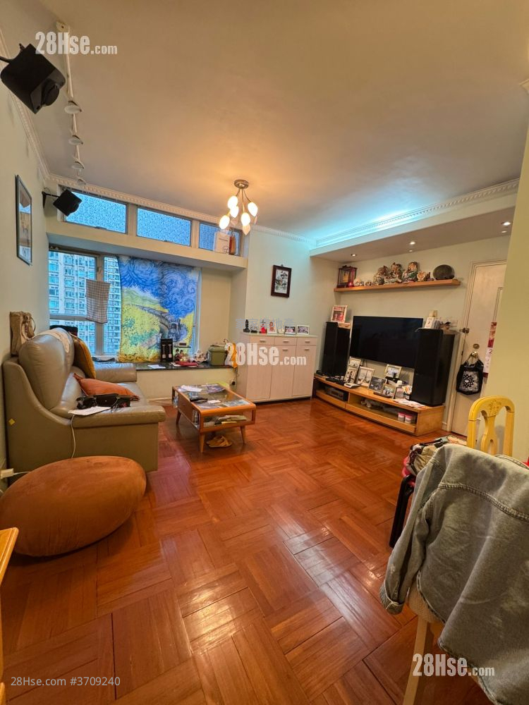 綠悠軒 售盤 3 房 , 2 浴室 612 平方呎