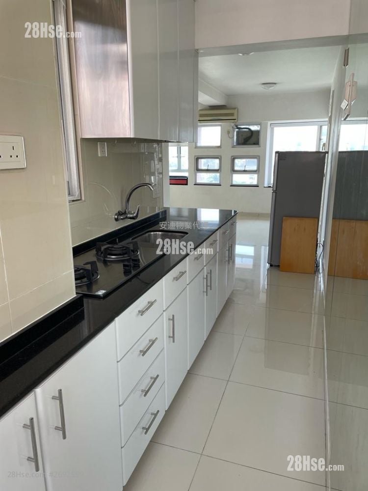 Circle Garden Rental 1 Bedroom , 1 Bathroom 330 ft²