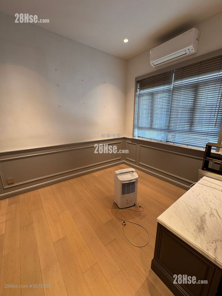 唐樓 租盤 2 房 , 2 浴室 862 平方呎