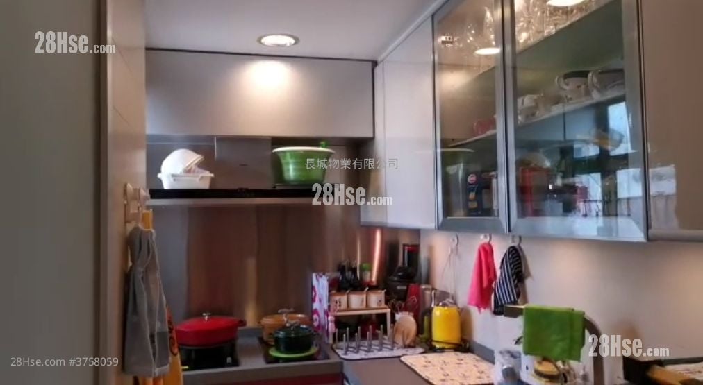 康山花园 售盘 3 房 , 1 浴室 592 平方尺