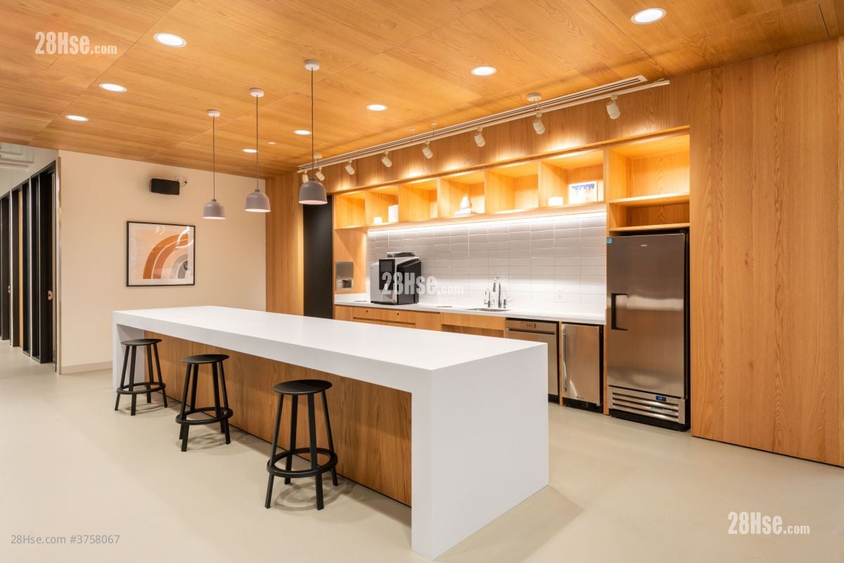 Lee Garden 3 Room 2101 租盘 2 厕所 8,407 平方尺