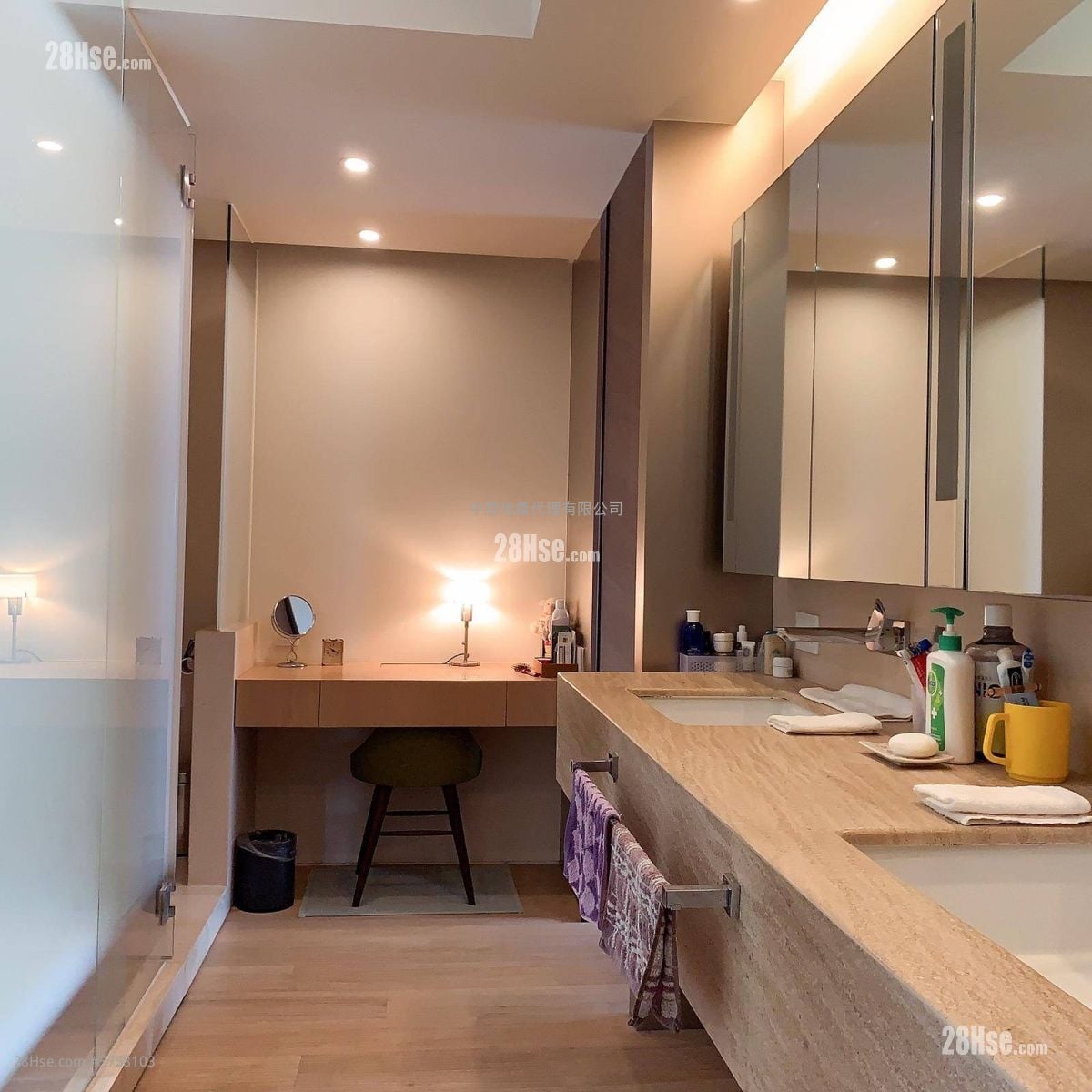 嘉皇台 售盘 4 房 1,764 平方尺