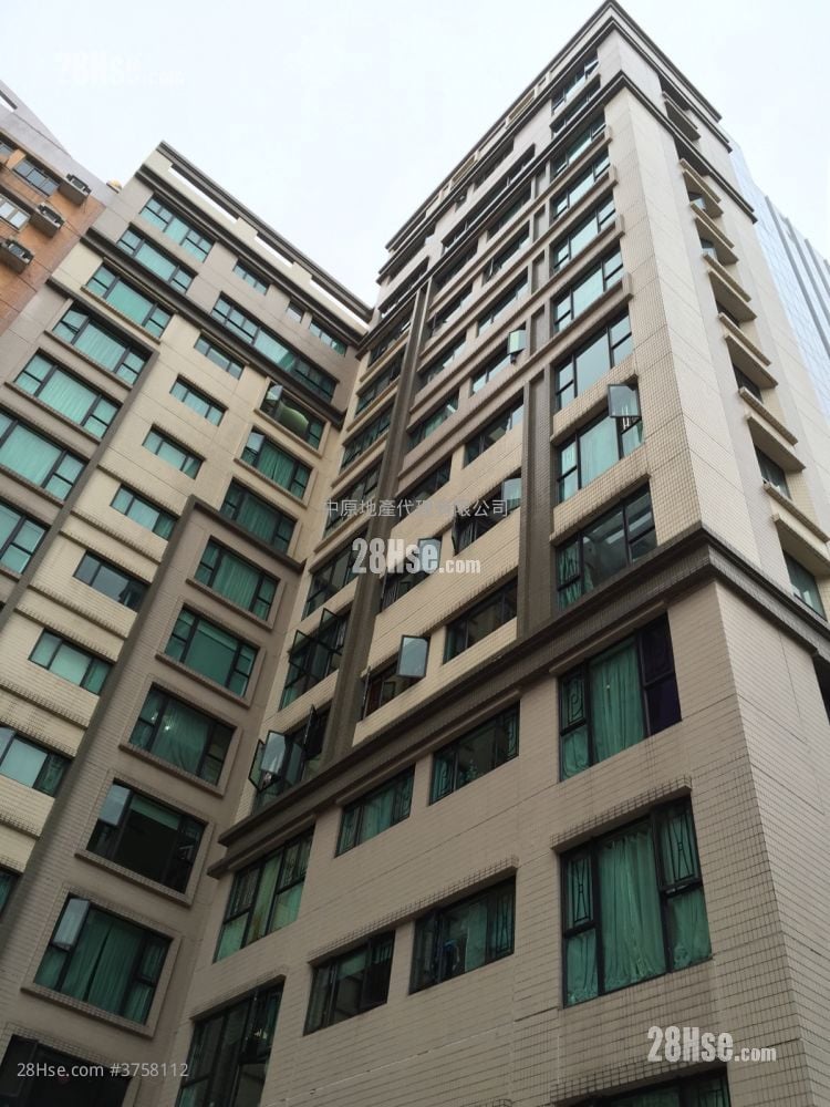 Wayne Place Sell 3 Bedrooms 912 ft²