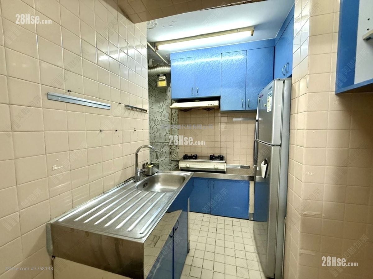 Yu Ming Court Sell 1 Bedroom , 1 Bathroom 546 ft²