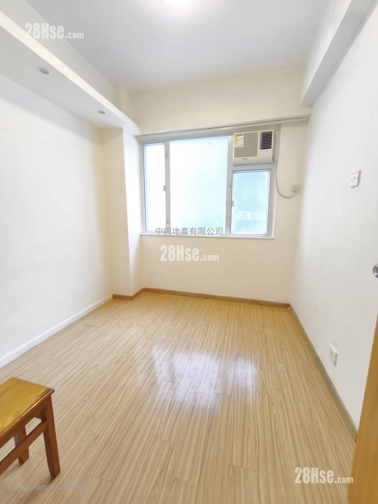 Hang Wan Building Rental 2 Bedrooms , 1 Bathroom 320 ft²