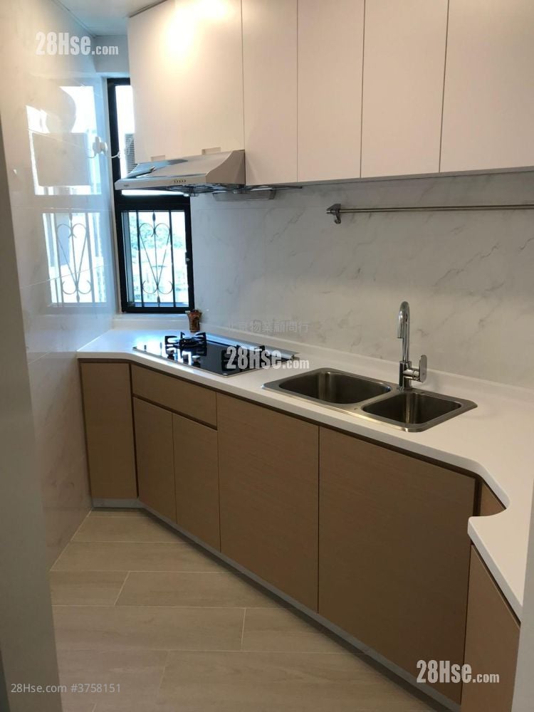 康怡花园 售盘 3 房 , 2 浴室 668 平方尺