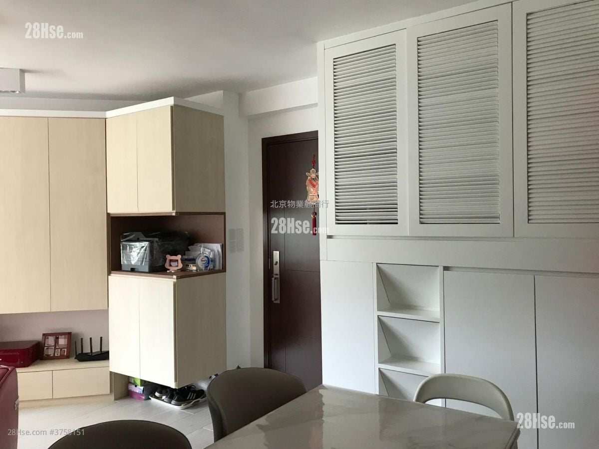 康怡花园 售盘 3 房 , 2 浴室 668 平方尺