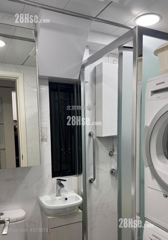 康怡花园 售盘 3 房 , 2 浴室 668 平方尺