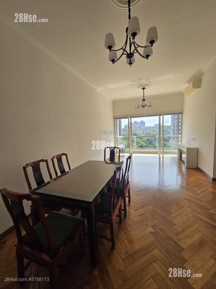 星堤 售盘 4 房 , 2 浴室 1,100 平方尺