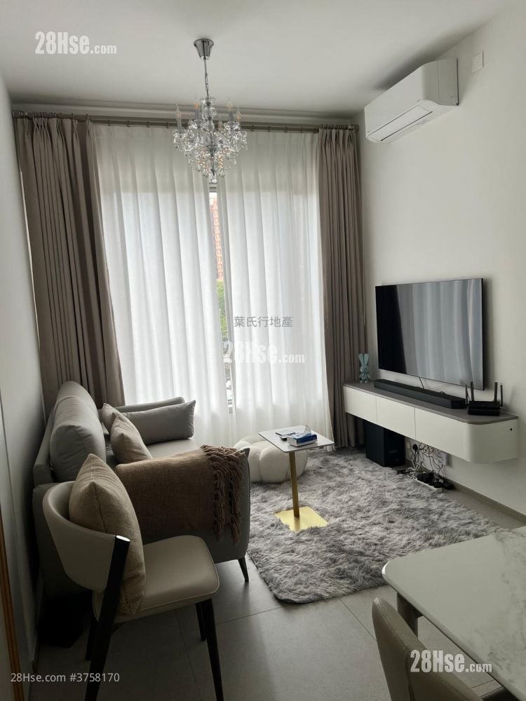 Grand Jeté Rental 2 Bedrooms , 1 Bathroom 483 ft²