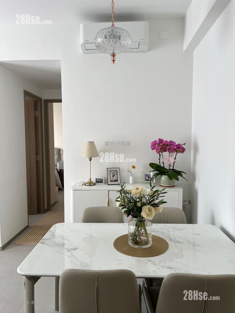 Grand Jeté Rental 2 Bedrooms , 1 Bathroom 483 ft²