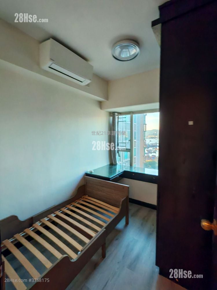 擎天半岛 售盘 3 房 , 2 浴室 849 平方尺