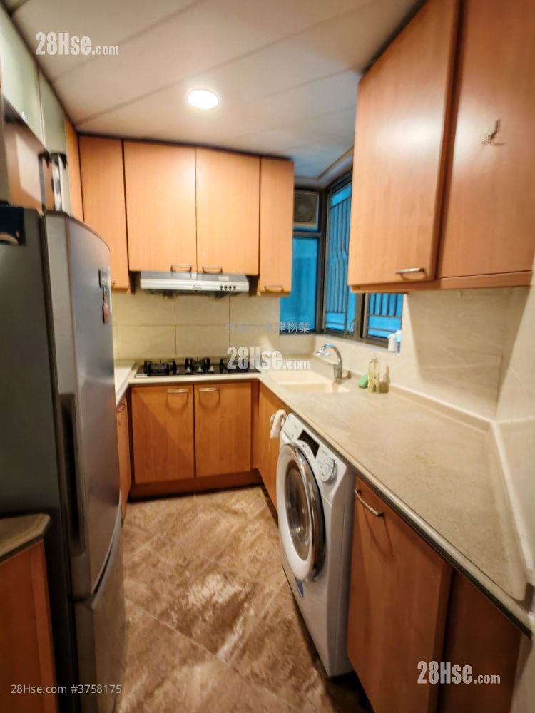 擎天半岛 售盘 3 房 , 2 浴室 849 平方尺