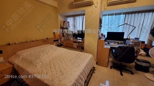 映湾园 售盘 3 房 , 3 浴室 749 平方尺