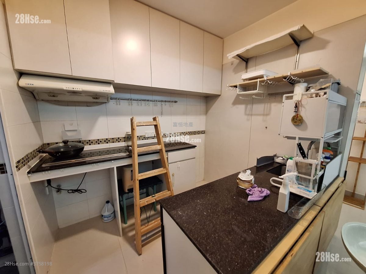 黄埔唐楼 售盘 2 房 , 1 浴室 372 平方尺