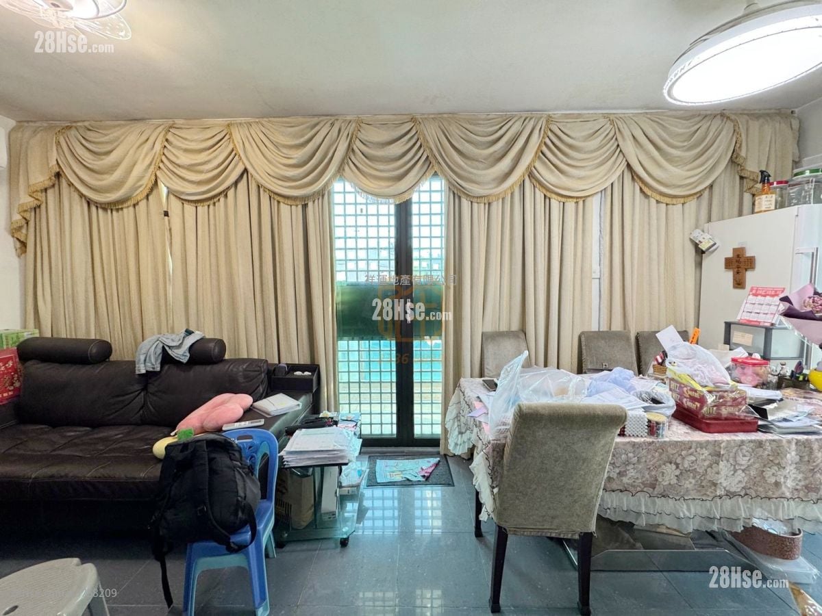 村屋 售盘 3 房 , 1 浴室