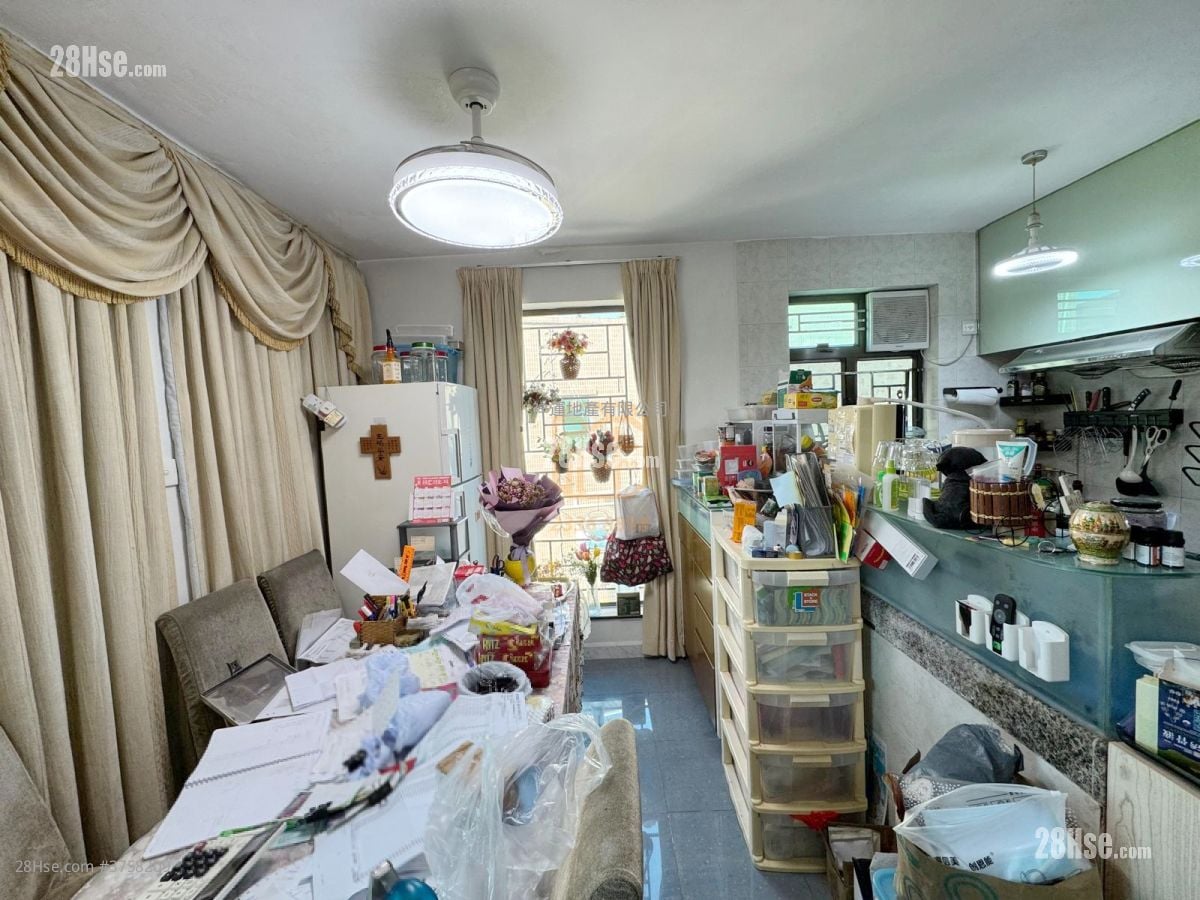 村屋 售盘 3 房 , 1 浴室