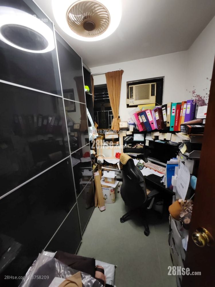 村屋 售盘 3 房 , 1 浴室