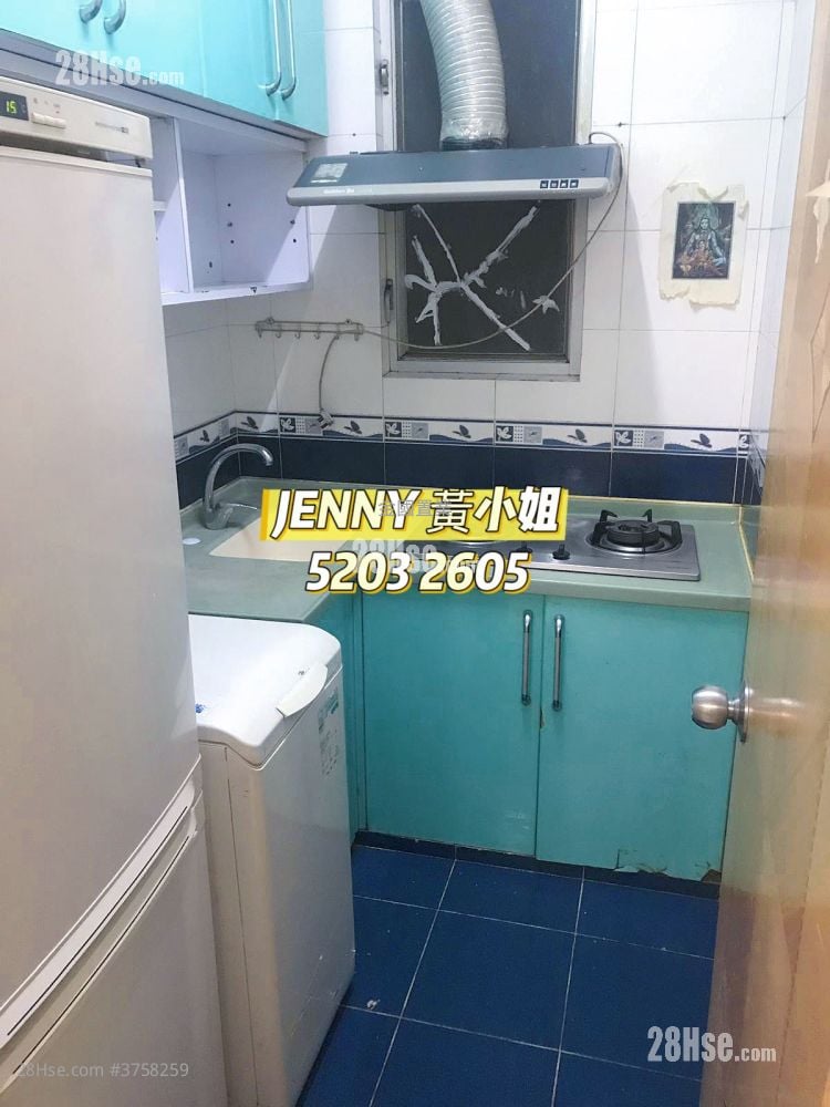 South Sea Apartments Sell 2 Bedrooms , 1 Bathroom 504 ft²