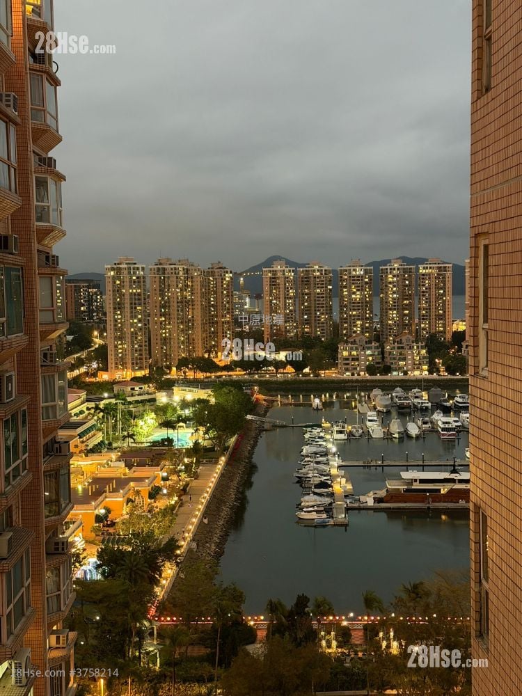 香港黄金海岸 售盘 3 房 , 1 浴室 685 平方尺