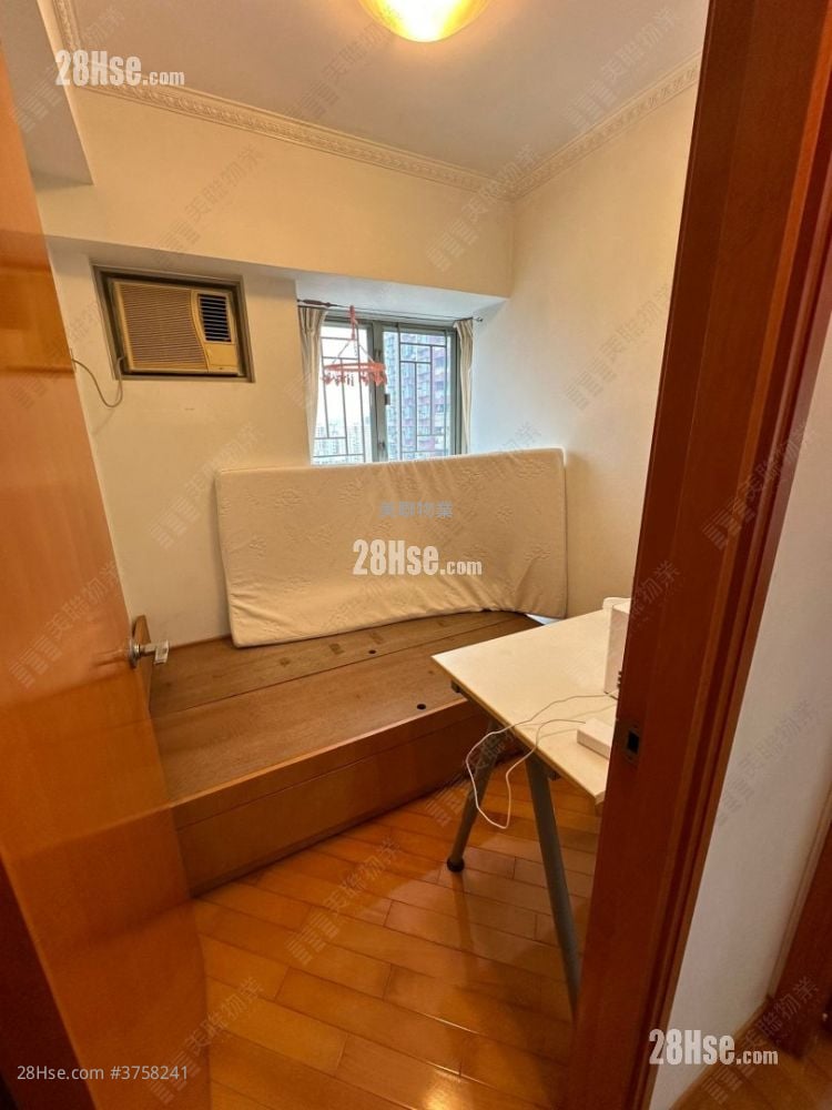 Yoho Town 售盘 2 房 , 1 浴室 433 平方尺