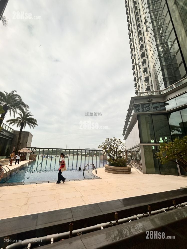 珑玺 售盘 4 房 , 3 浴室 1,094 平方尺