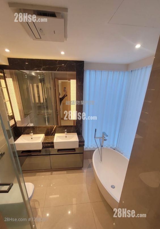 Victoria Skye Sell 4 Bedrooms , 2 Bathrooms 1,190 ft²