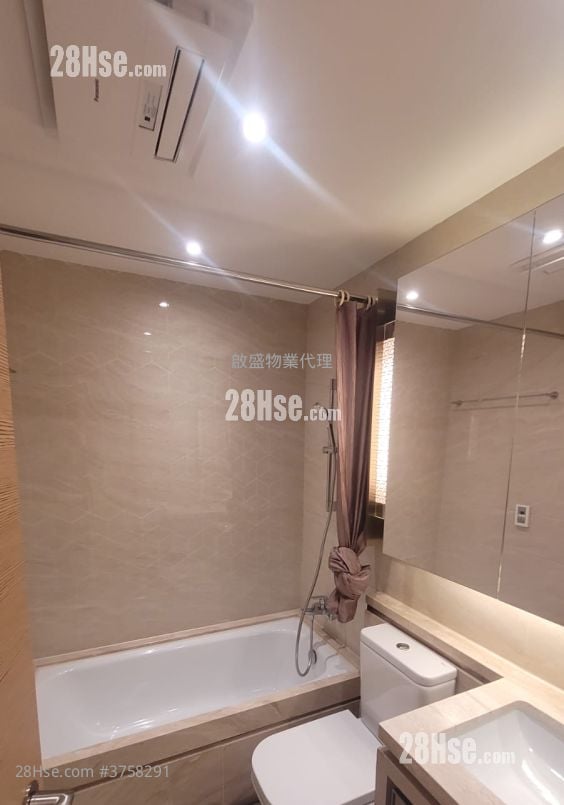 Victoria Skye Sell 4 Bedrooms , 2 Bathrooms 1,190 ft²