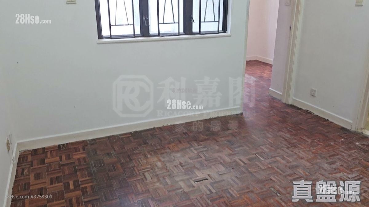 Dragon Centre Sell 1 Bedroom 290 ft²