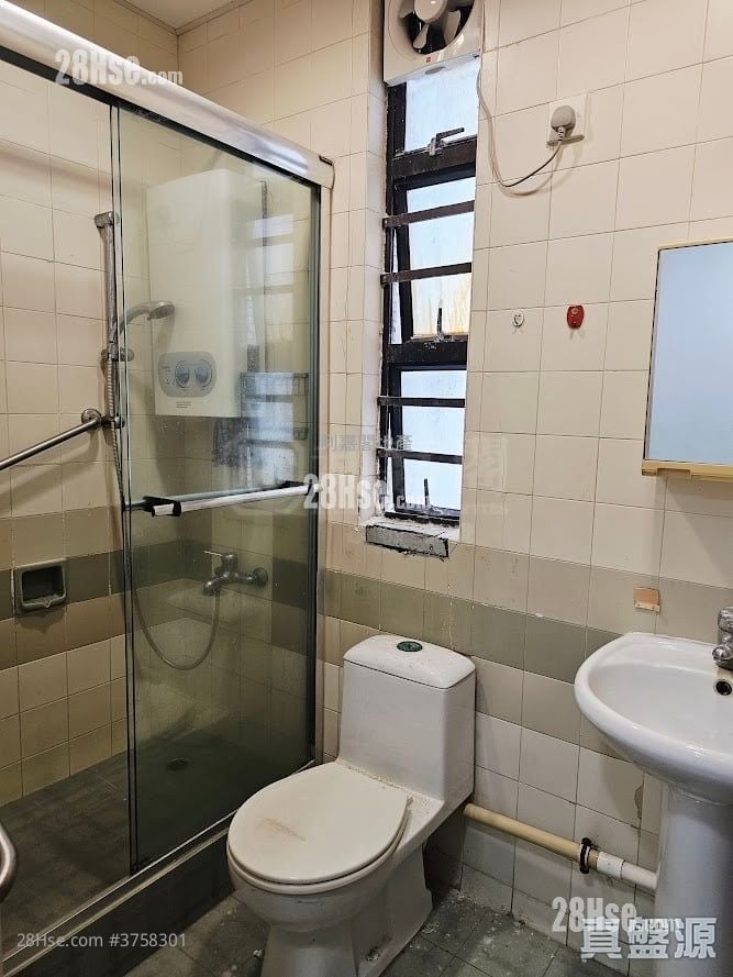 Dragon Centre Sell 1 Bedroom 290 ft²