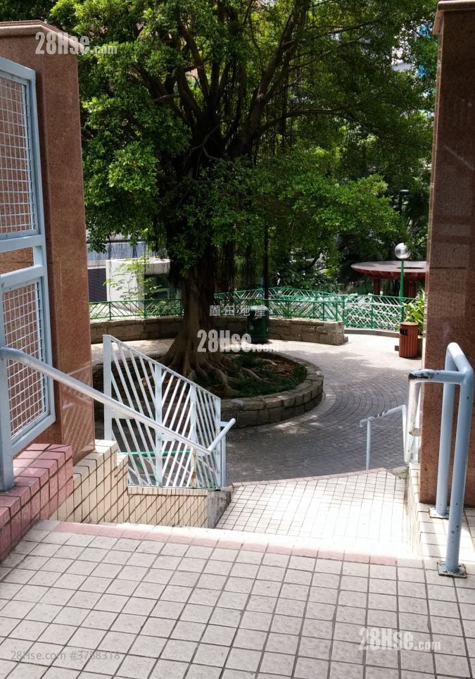 观塘大厦 售盘 3 房 , 2 浴室 397 平方尺