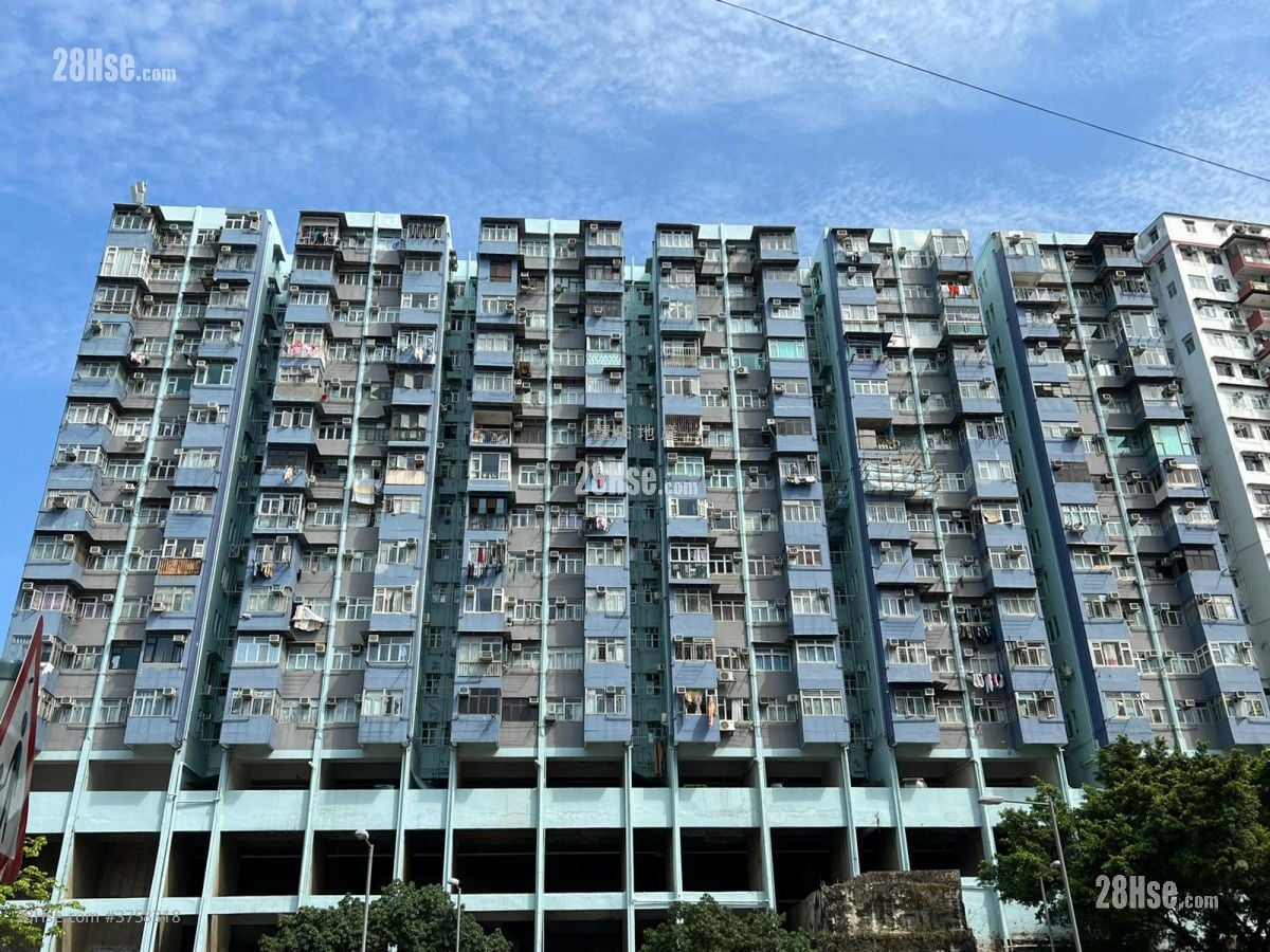 观塘大厦 售盘 3 房 , 2 浴室 397 平方尺