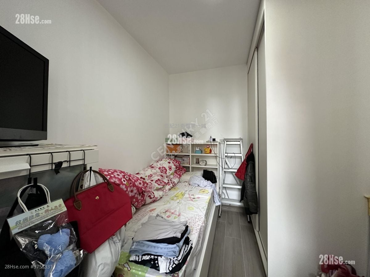 愉翠苑 售盘 516 平方尺