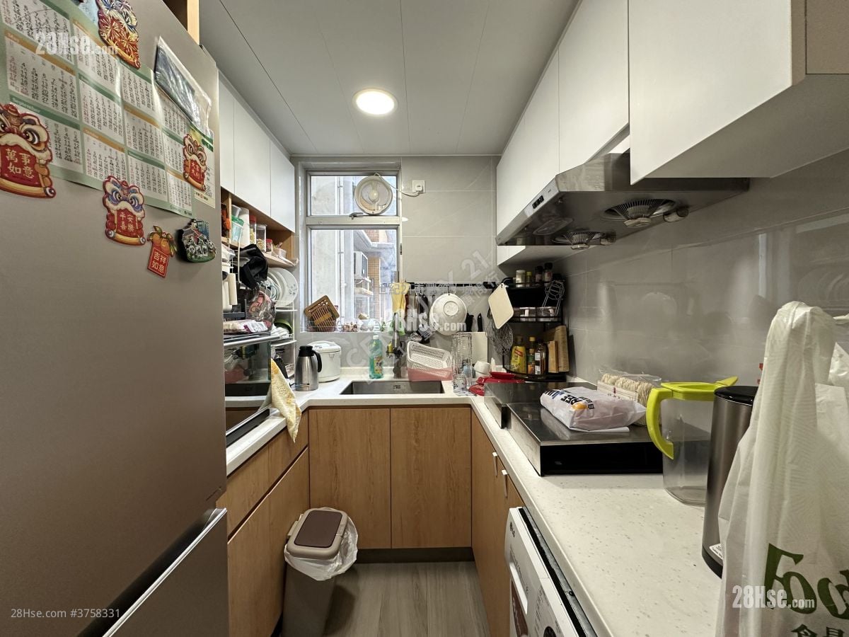 愉翠苑 售盘 516 平方尺