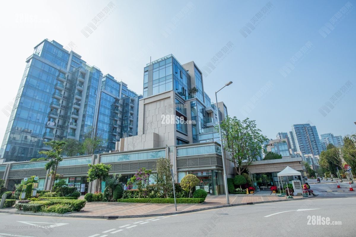 Riva Sell 2 Bedrooms , 1 Bathroom 466 ft²