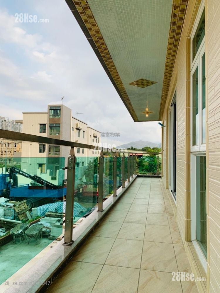 Village Sell 3 Bedrooms , 2 Bathrooms 630 ft²