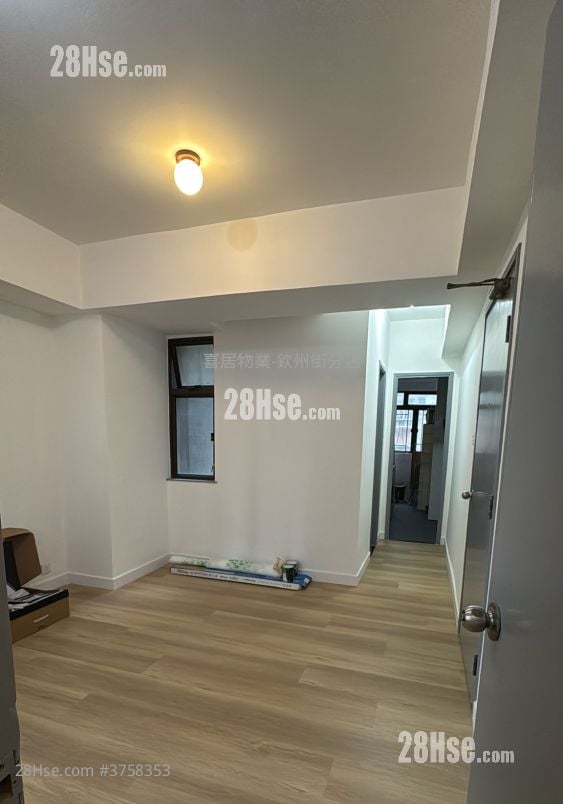 Tak Fu Building Sell 1 Bedroom , 1 Bathroom 282 ft²