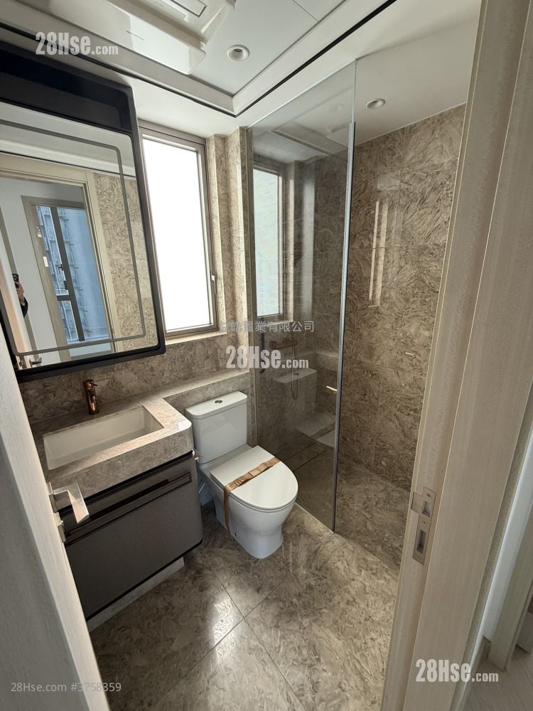 One Princeton Sell 3 Bedrooms 671 ft²