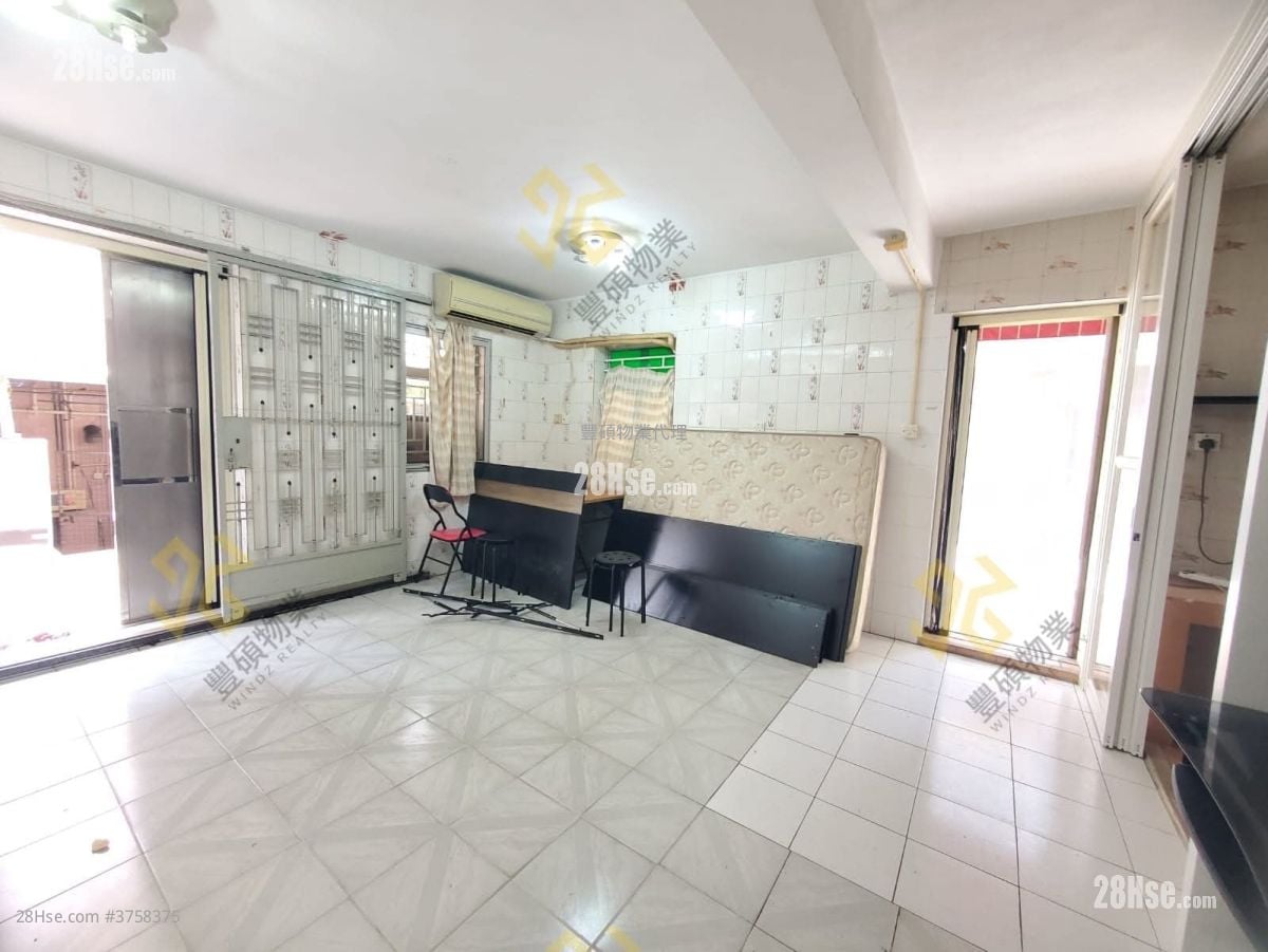 村屋 租盘 1 房 , 1 浴室 650 平方尺