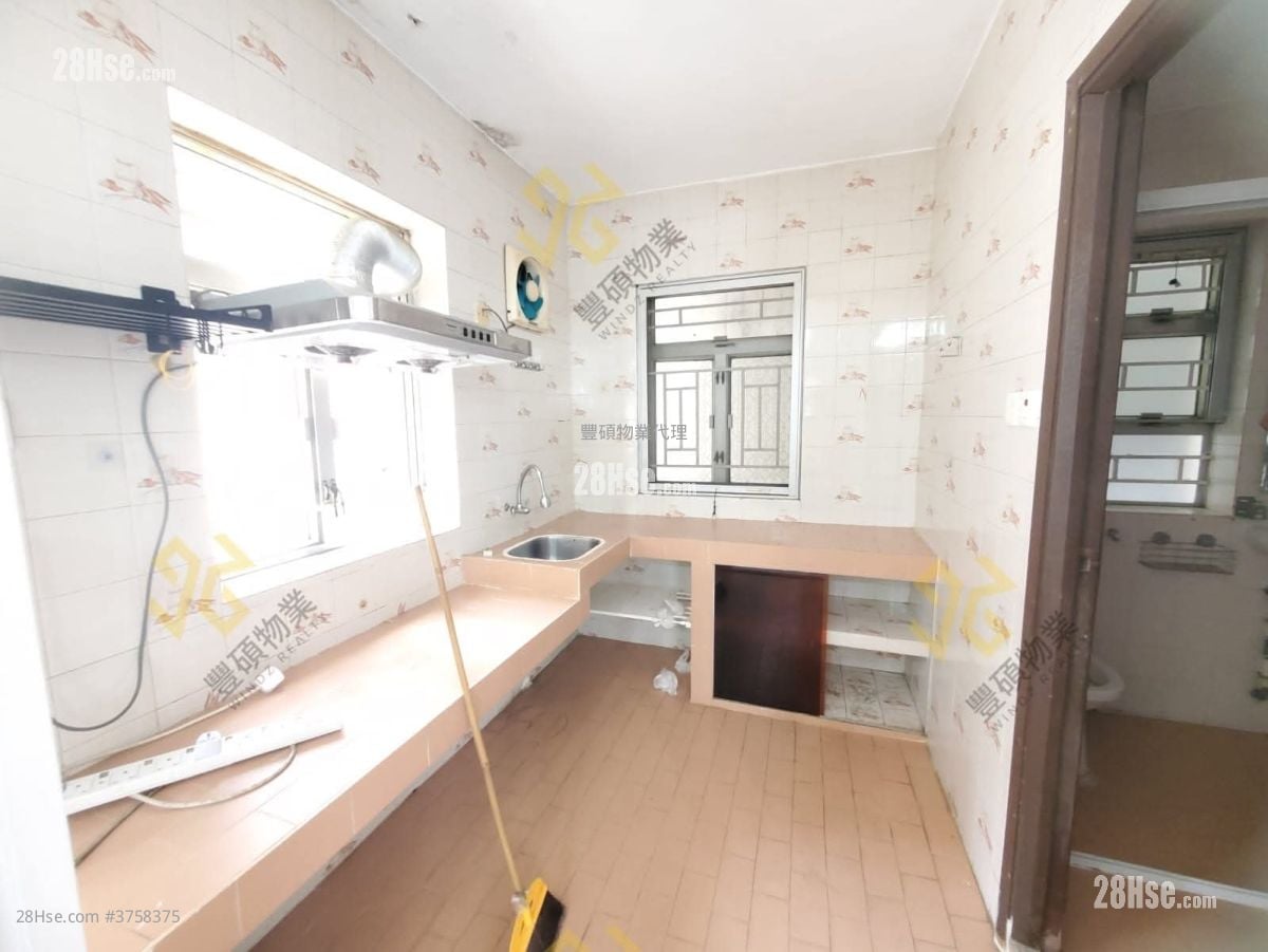 村屋 租盘 1 房 , 1 浴室 650 平方尺