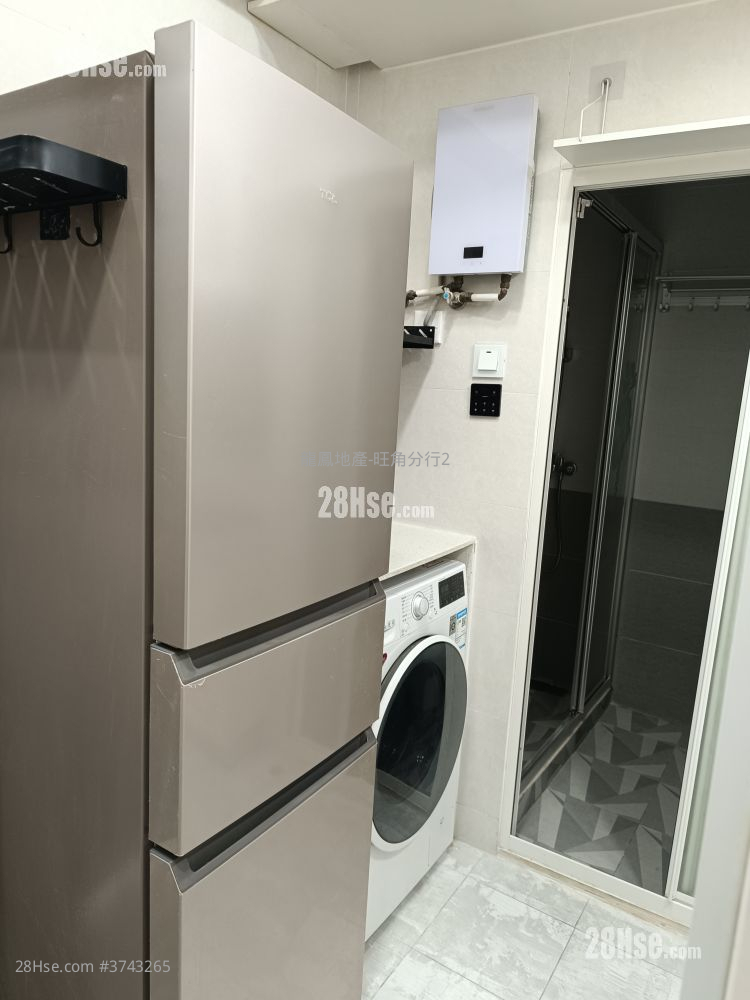 長興大廈 租盤 開放式間隔 , 1 浴室 210 平方呎