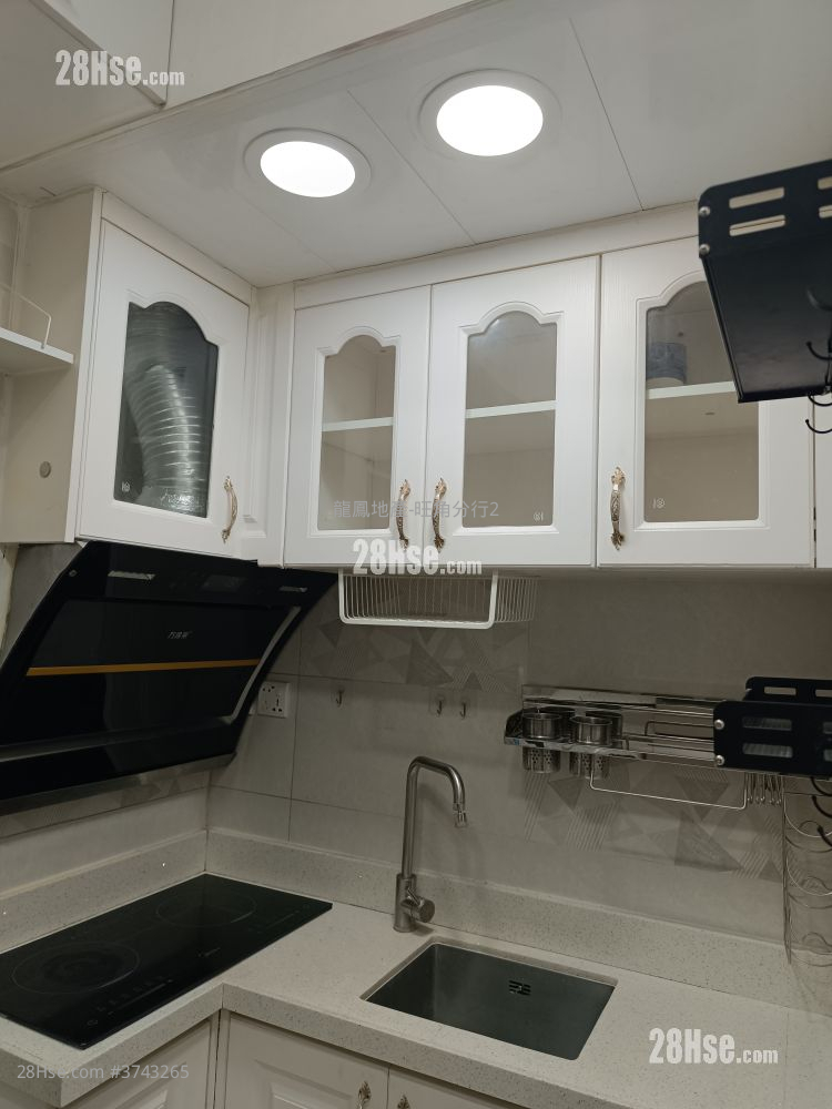 長興大廈 租盤 開放式間隔 , 1 浴室 210 平方呎