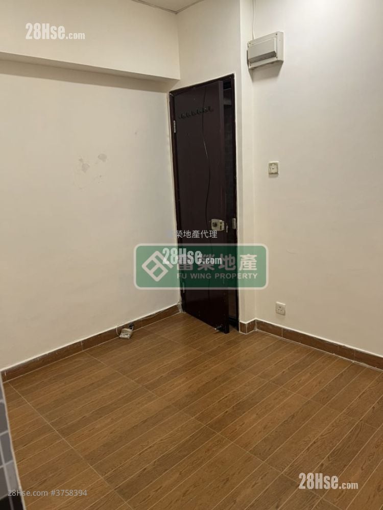 建煌华厦 售盘 3 房 , 3 浴室 567 平方尺